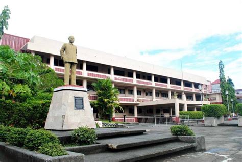 University of Saint Anthony Iriga City (USANT).